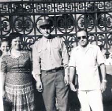 Con sus padres en su jura de bandera. Sept 1978